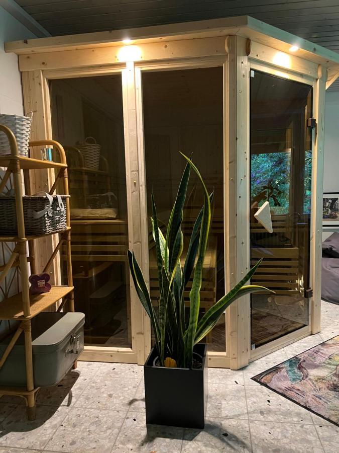 Aussergewoehnliches Haus Mit Sauna, Kamin Und Garten Вилхелмсхафен Екстериор снимка