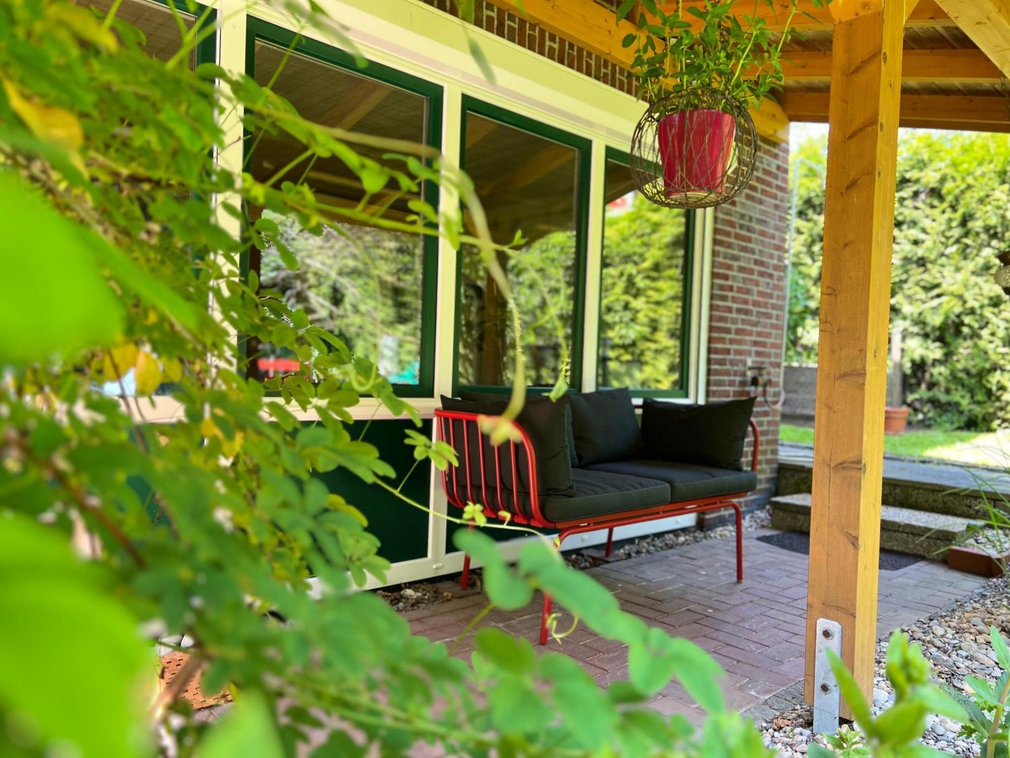 Aussergewoehnliches Haus Mit Sauna, Kamin Und Garten Вилхелмсхафен Екстериор снимка