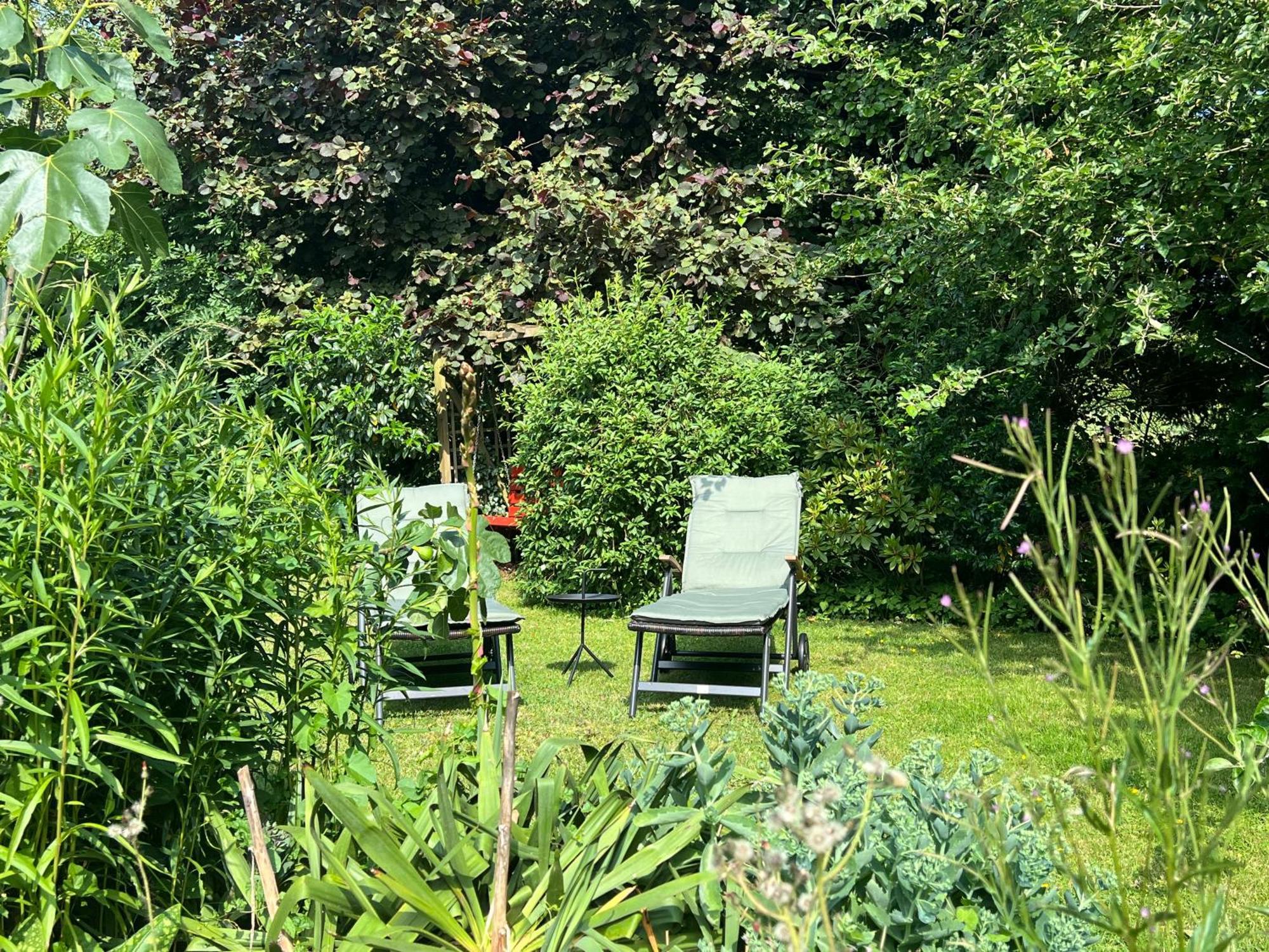 Aussergewoehnliches Haus Mit Sauna, Kamin Und Garten Вилхелмсхафен Екстериор снимка